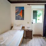 Schwarzwaldhof Mit Pool & Sauna By Interhome Semesterbostad Gorwihl
