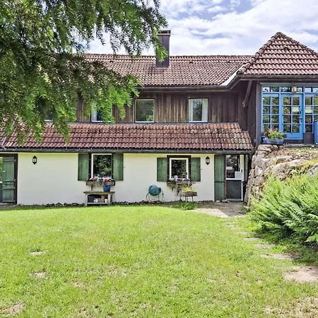 Schwarzwaldhof Mit Pool & Sauna By Interhome Nyaraló