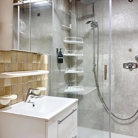 Schwarzwaldhof Mit Pool & Sauna By Interhome Semesterbostad *