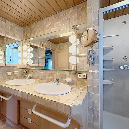 Semesterbostad Schwarzwaldhof Mit Pool & Sauna By Interhome Gorwihl
